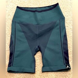 Athleta Bike Shorts NWOT